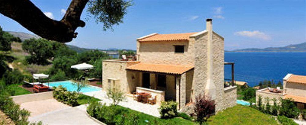 Exensian Villas&Suites Marathiás Exterior foto
